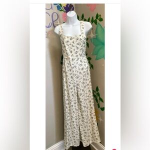 New without tags audrey 3+1 open back floral blossom jumpsuit